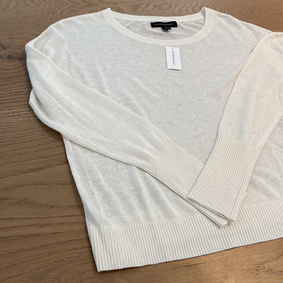 Banana Republic Cait Linen Blend Long Sleeve Top. White. XS. NWT. - Picture 3 of 14